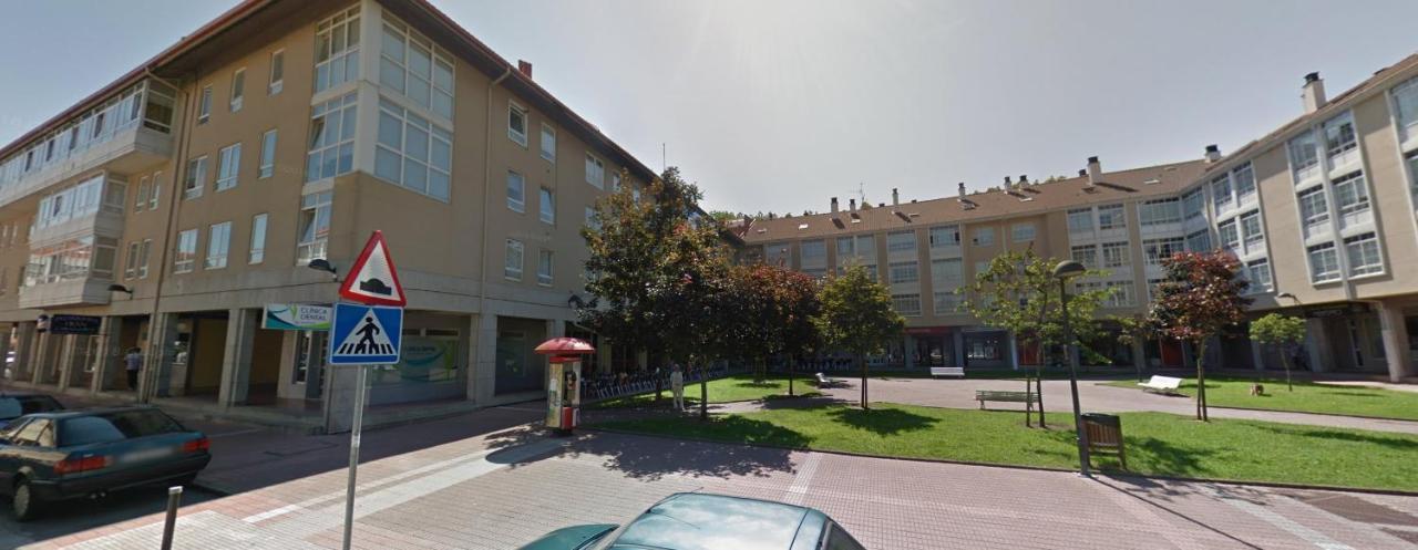Luminoso y acogedor apartamento con excelente ubicación Oleiros Exterior foto